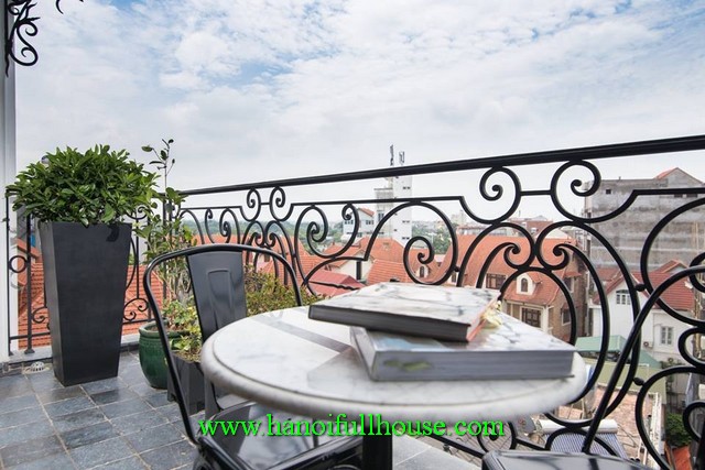 2 bedroom luxury serviced apartment in Tay Ho, Ha Noi to rent